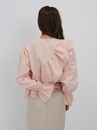 round frill blouse
