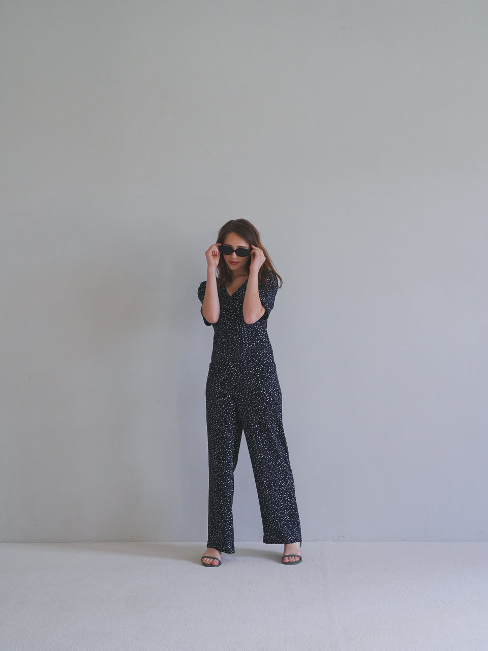 Vneck all in one – ClaSTEllaR