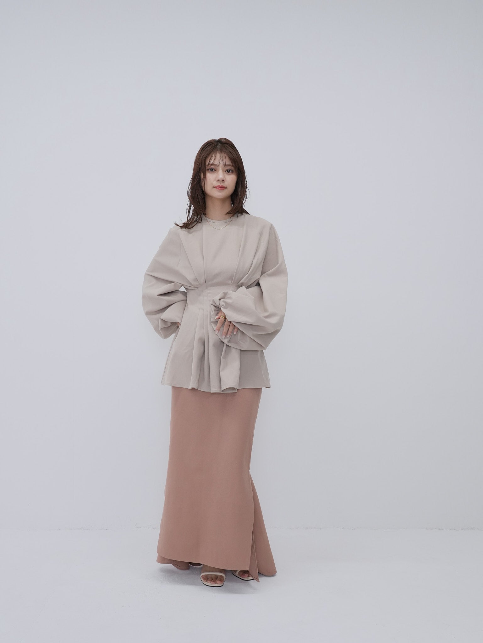clastellar ブラウス volume blouse – ClaSTEllaR