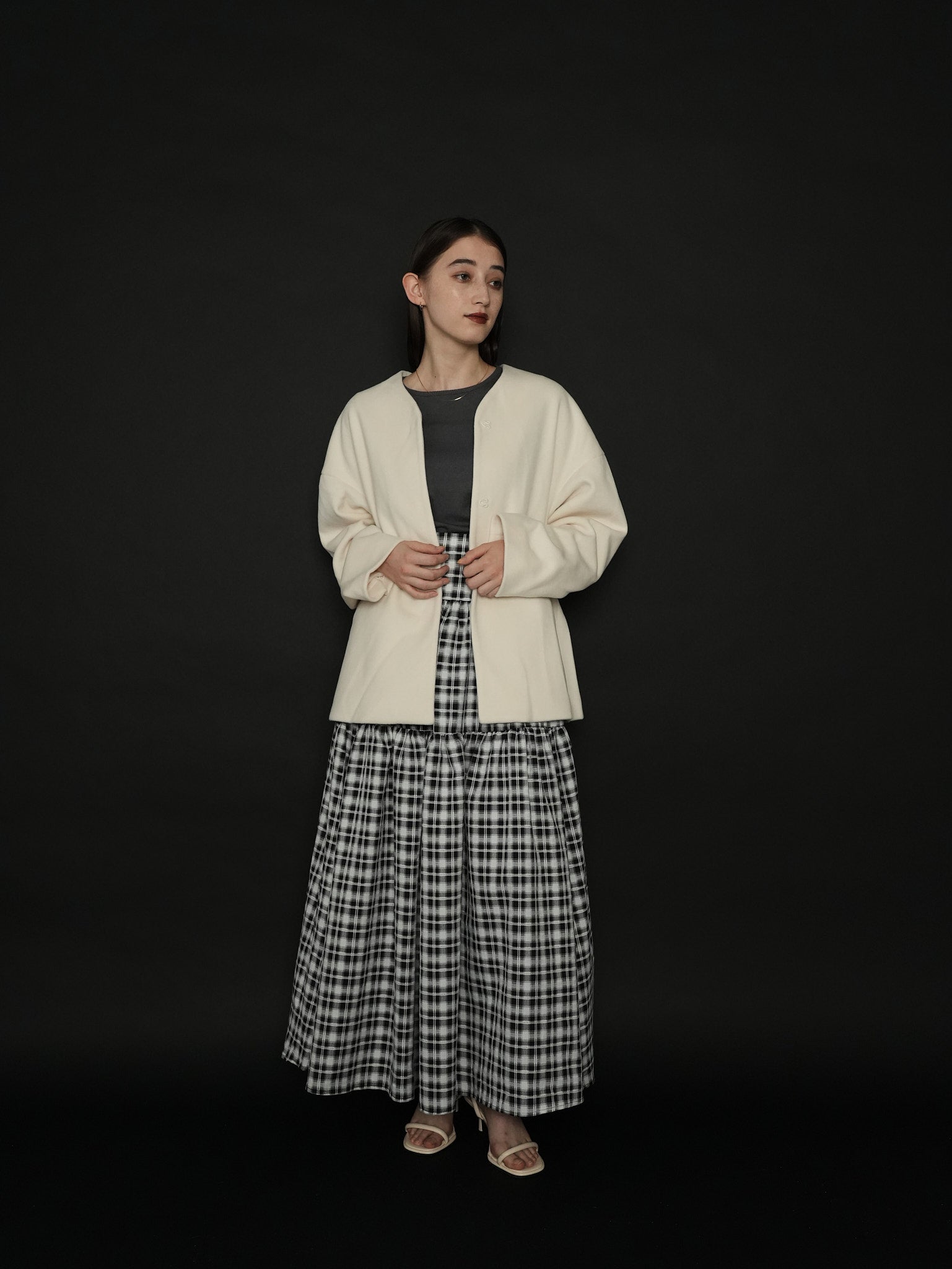 No-collar short coat – ClaSTEllaR