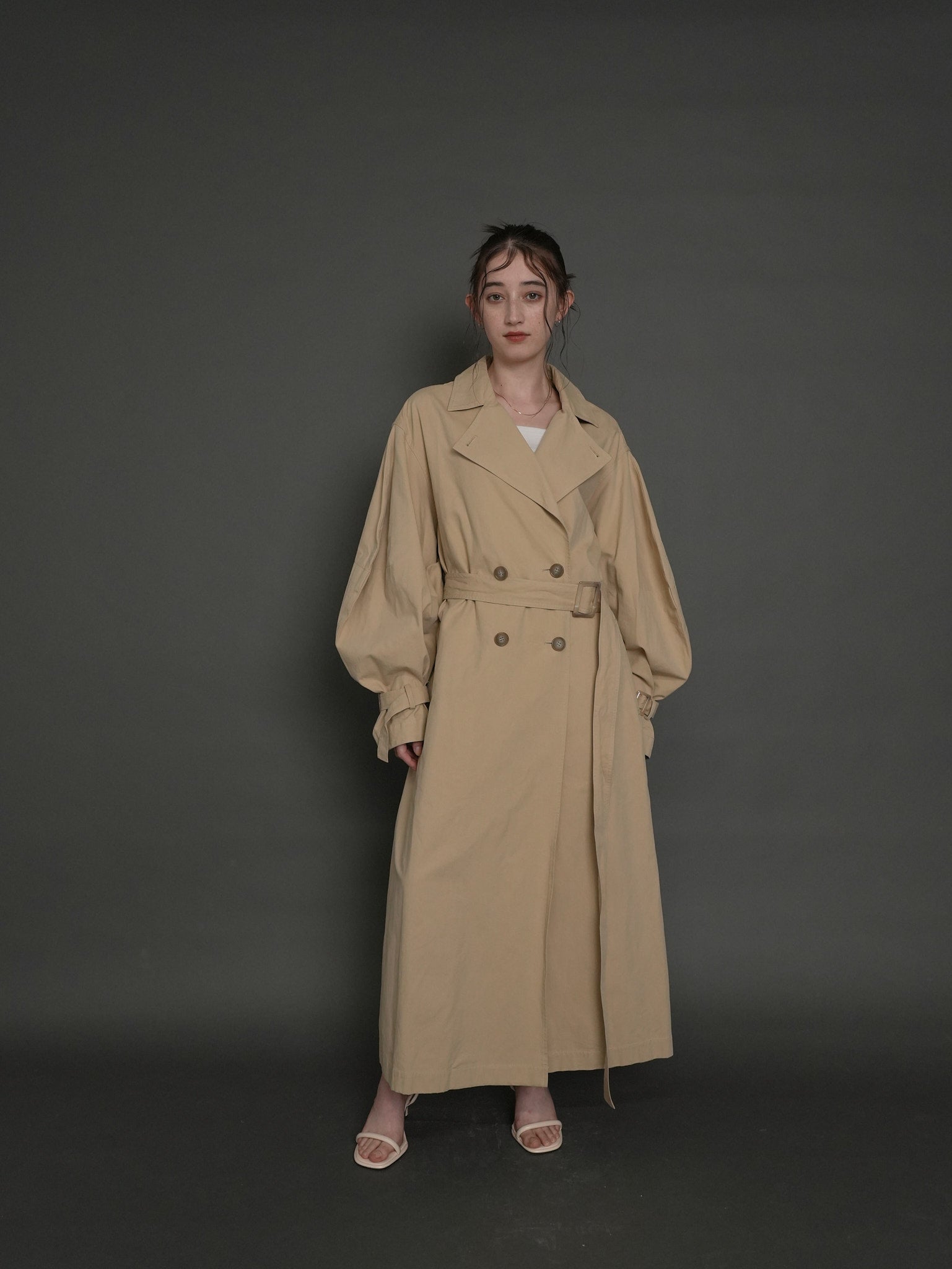 Volume trench coat – ClaSTEllaR