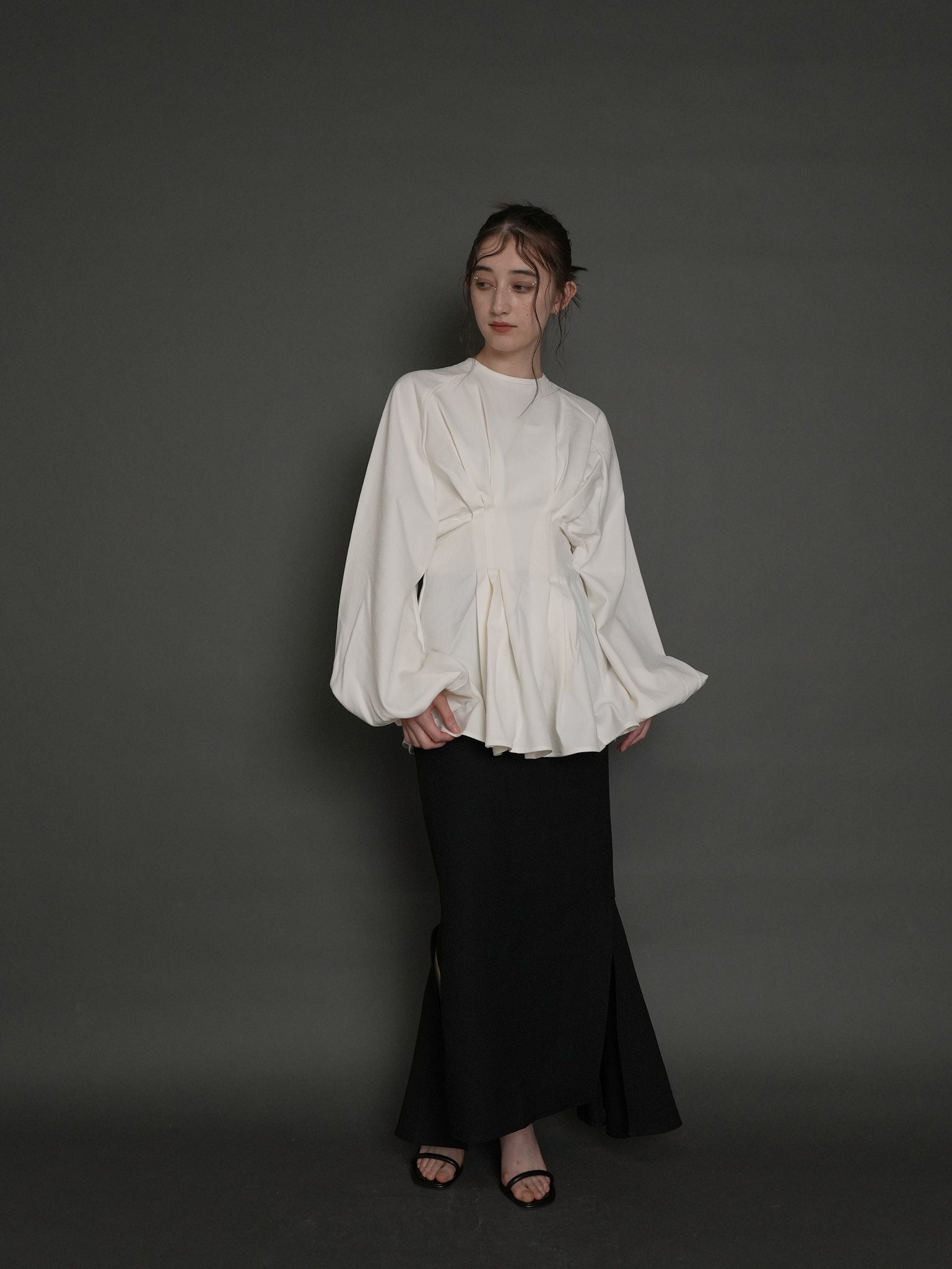 clastellar ブラウス volume blouse – ClaSTEllaR