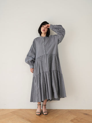 Volume tiered one piece