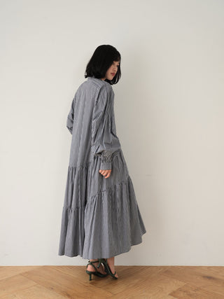 Volume tiered one piece