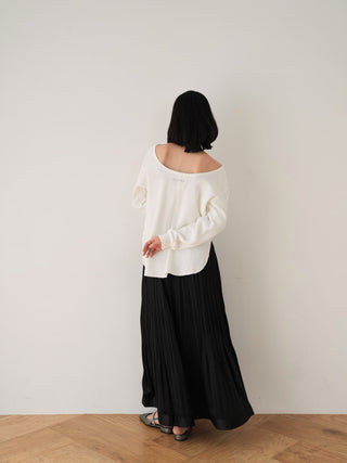 Back open long T-shirt