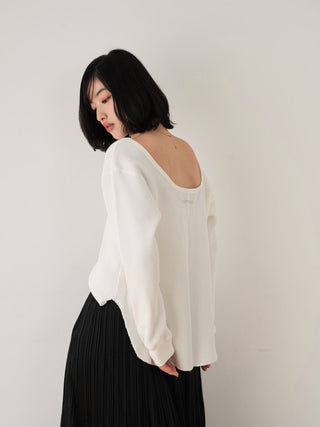 Back open long T-shirt