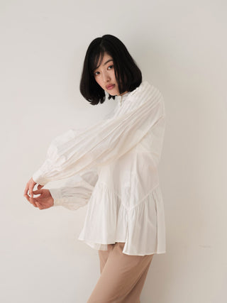 Tail blouse