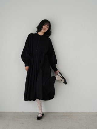 Volume tiered one piece