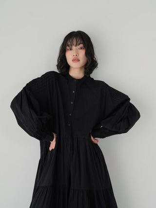 Volume tiered one piece