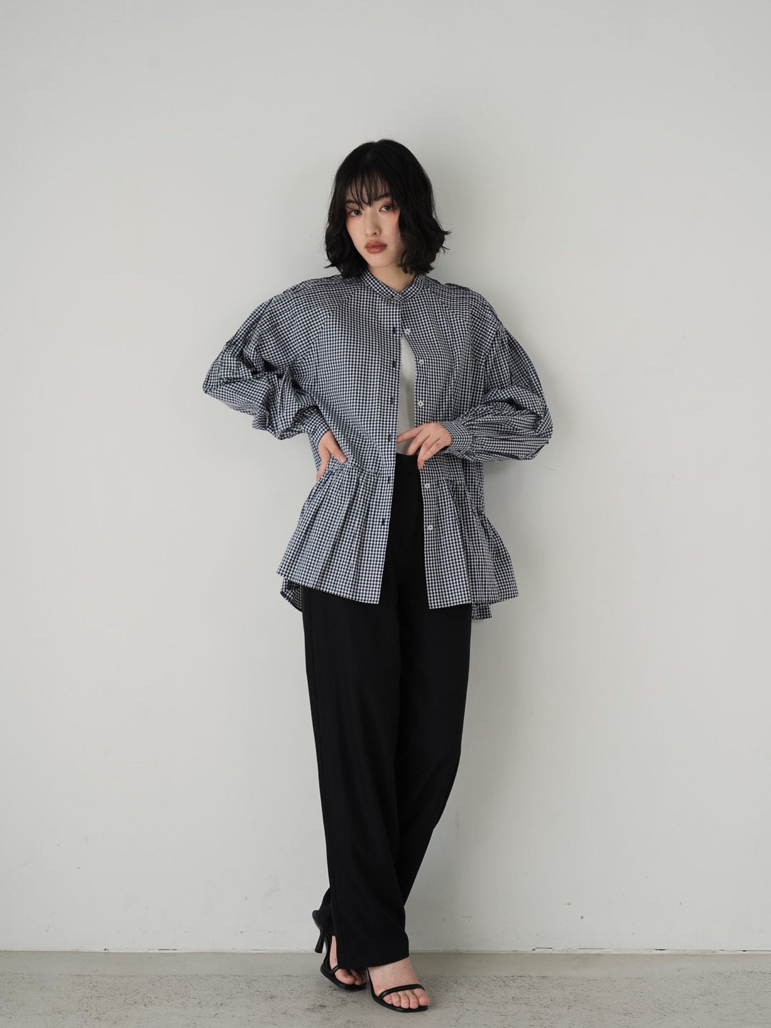 ClaSTEllaR tail blouse WHITE　クラステラー　ブラウス Tail blouse – ClaSTEllaR