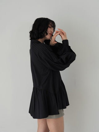Tail blouse