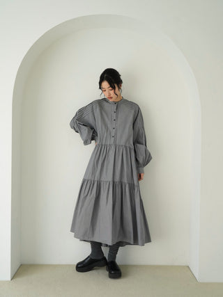 Volume tiered one piece