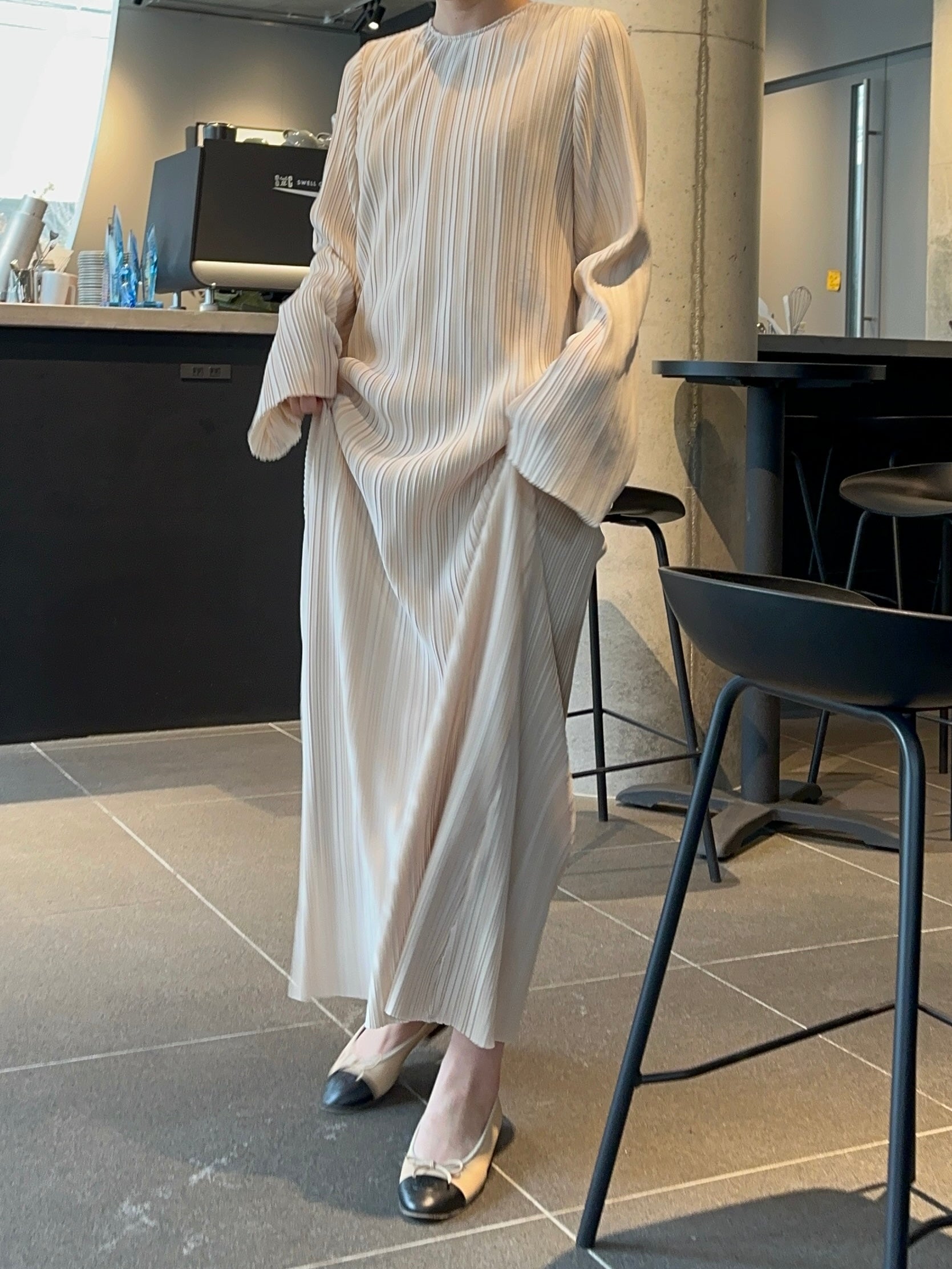 Pleated long dress(New color) – ClaSTEllaR